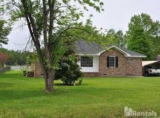 1207 Longpoint Rd, Cross, SC 29436