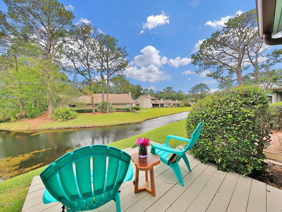 1st image of 306 N Marsh Cove Ln