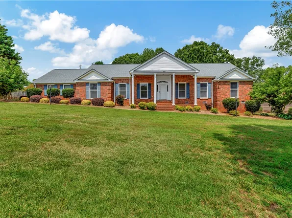 403 Regency Cir, Anderson, SC 29625