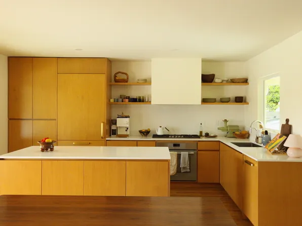 8983 Gowdy Ave, San Diego, CA 92123