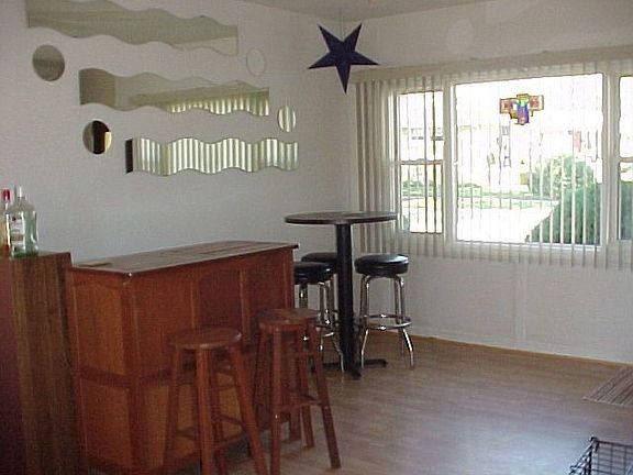 5th image of 2529 Nona Ave
