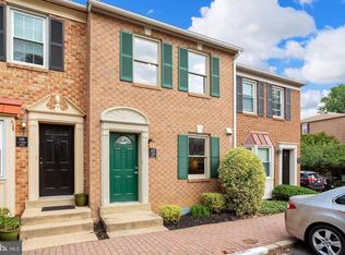 1179 N Vernon St, Arlington, VA 22201