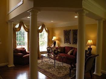 2nd image of 21 Carriage Hill Dr