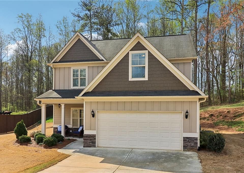 1st image of 90 Ashley Pointe Dr