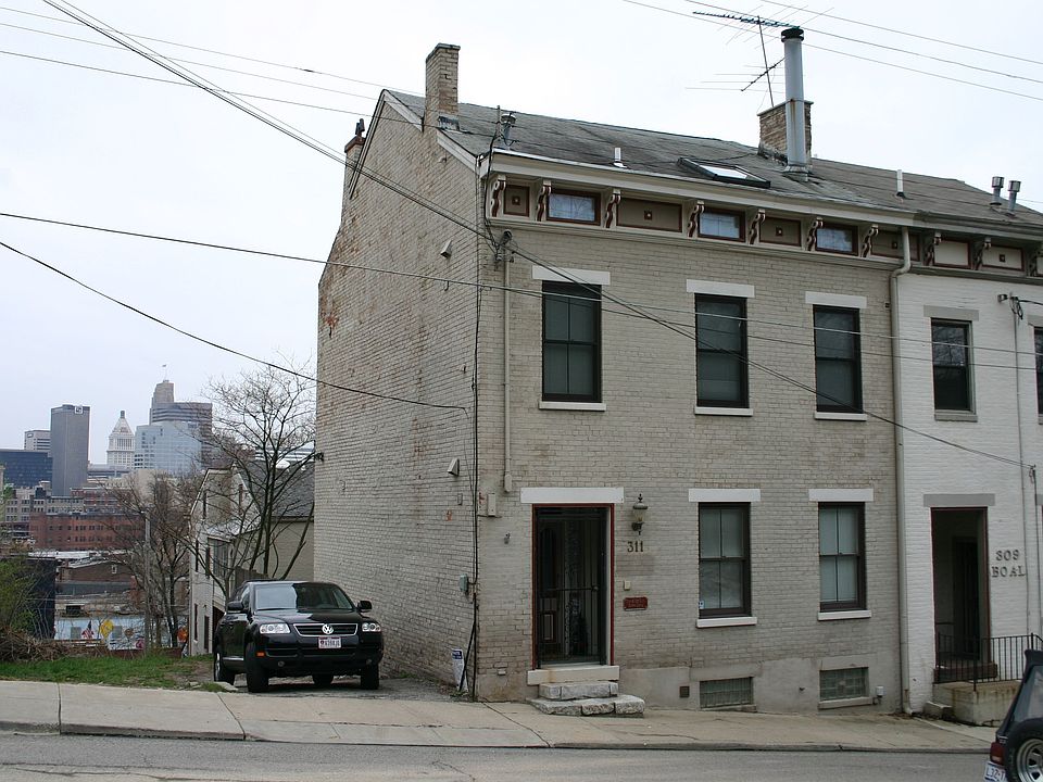 2500 sq ft living space