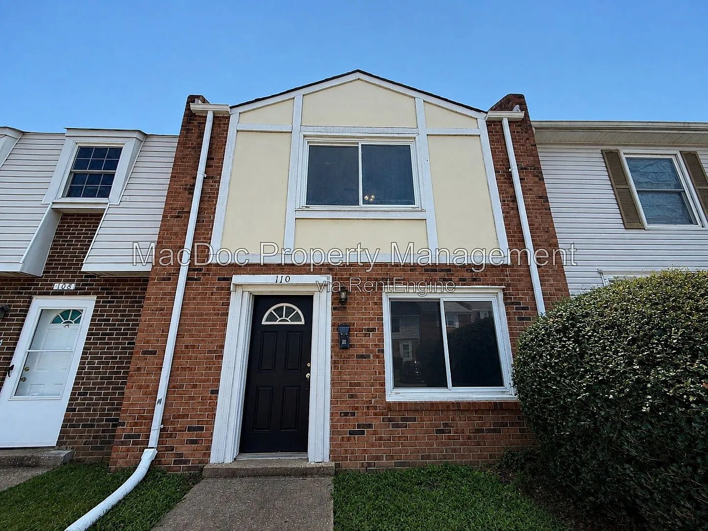 2 bed, 1.5 bath, 950 sqft, $1,795 — Photo 1