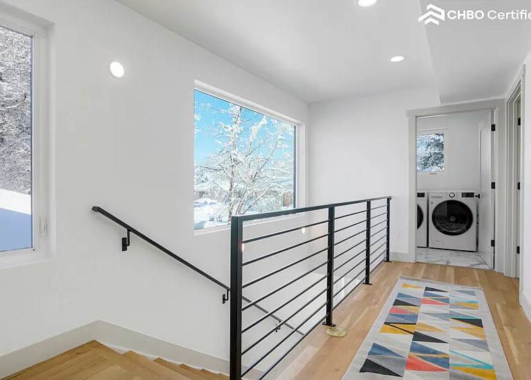 6083 S Sycamore St — Photo 17