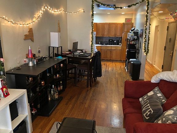 2nd image of 166 Lexington Ave APT 4