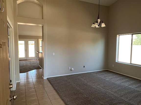 5th image of 43204 W Kramer Ln