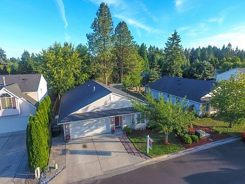 3rd image of 4350 SE Pine Way