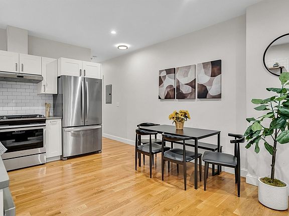 5th image of 26 Hardwick St #1
