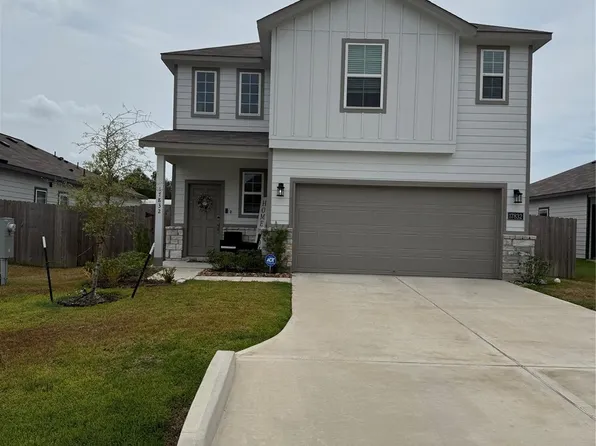 17832 Lion Heart Rd, Conroe, TX 77306