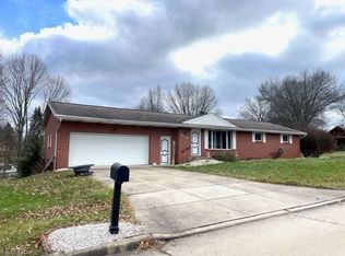 514 Seneca Ave SW, New Philadelphia, OH 44663