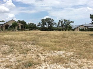 3513 La Cumbre Dr, Kerrville, TX 78028