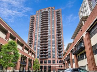 330 N Jefferson St APT 1201, Chicago, IL 60661