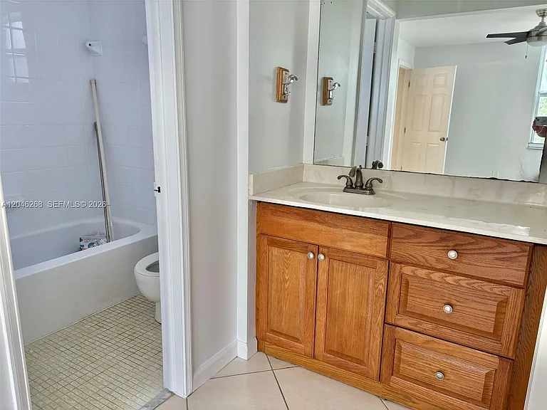 9411 Evergreen Pl #303 — Photo 16
