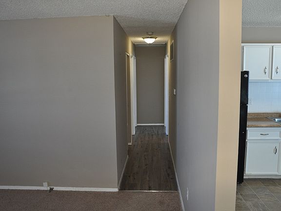 4th image of 2224 Larbrook Dr