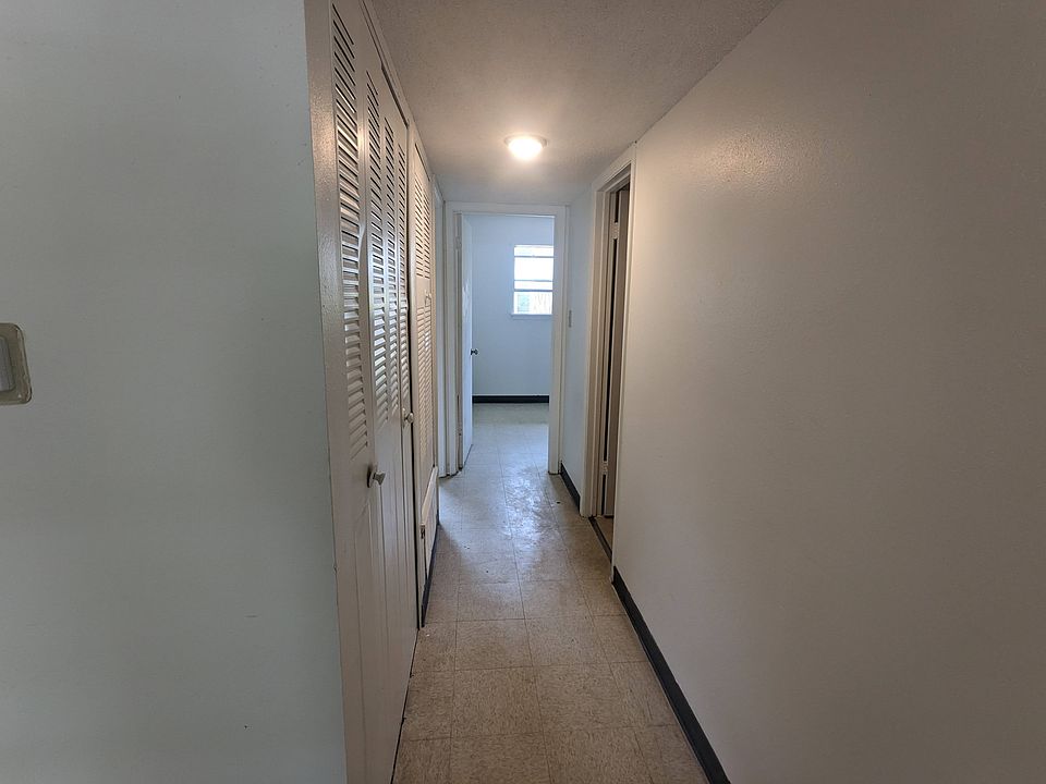 1st image of 315 Convention Blvd #83216f580