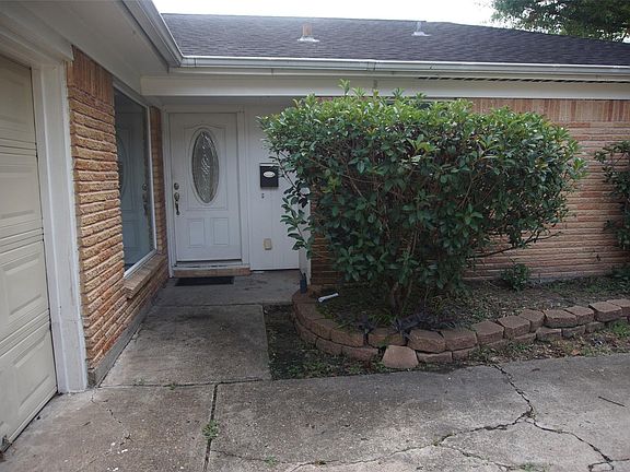 2nd image of 9618 Vogue Ln