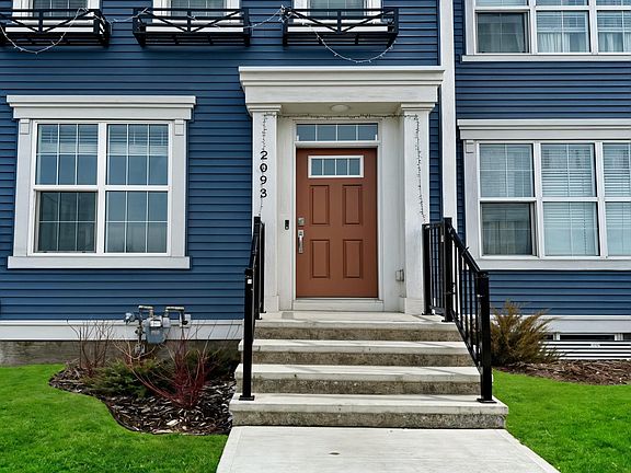 2nd image of 2093 Maple Rd NW