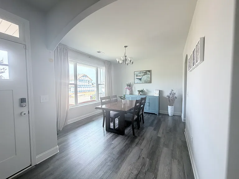 8009 Gladeside Way — Photo 5