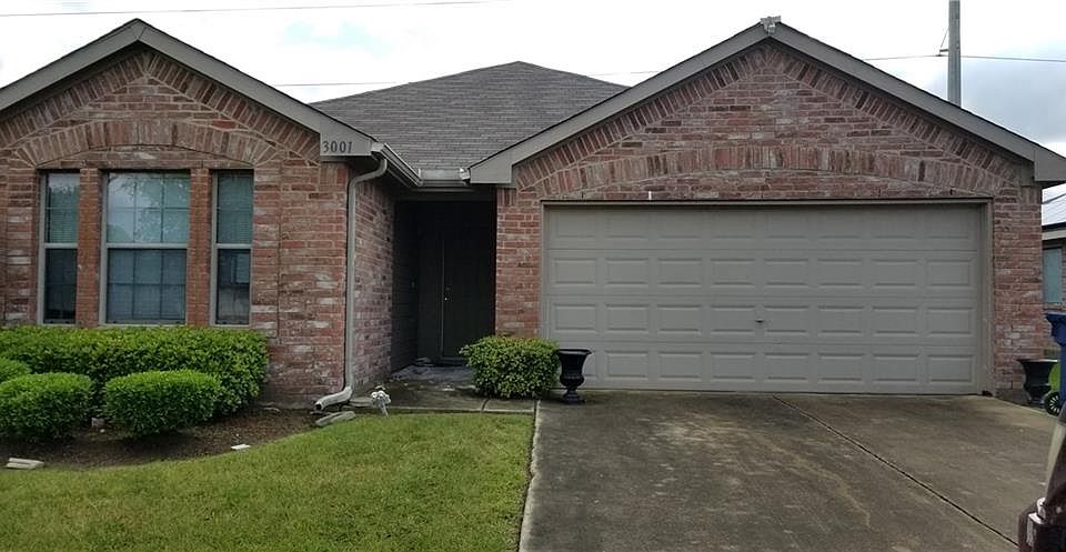 1st image of 3001 Melrose Dr