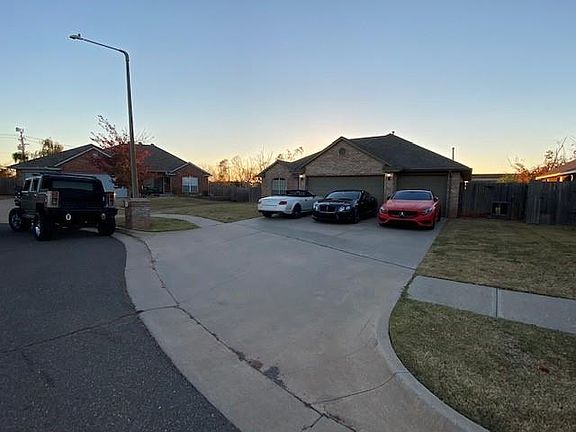 2nd image of 16509 E Canyonwood Ln