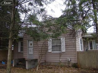 2213 E Bristol Rd, Burton, MI 48529