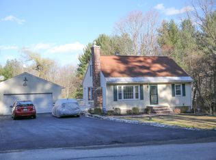 34 Ridge Rd, Nashua, NH 03062