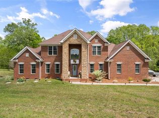 6065 Providence Church Rd, Winston Salem, NC 27105