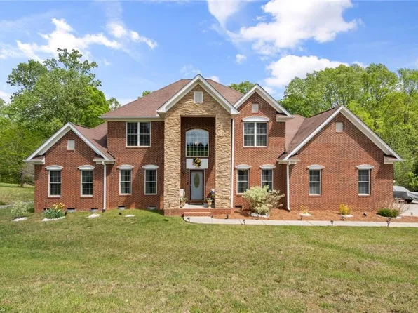 6065 Providence Church Rd, Winston Salem, NC 27105