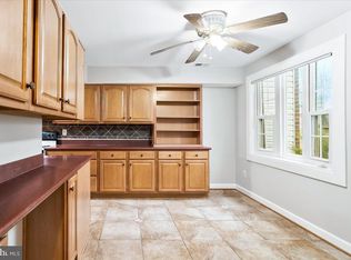 8463 Discovery Blvd, Walkersville, MD 21793