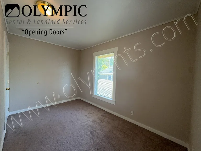 1015 State Ave NE #2 — Photo 18