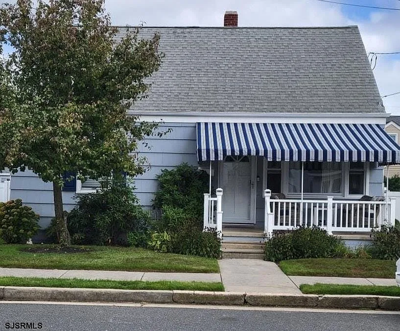 209 N Granville Ave