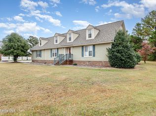 390 Sandy Ridge Rd, Dunn, NC 28334