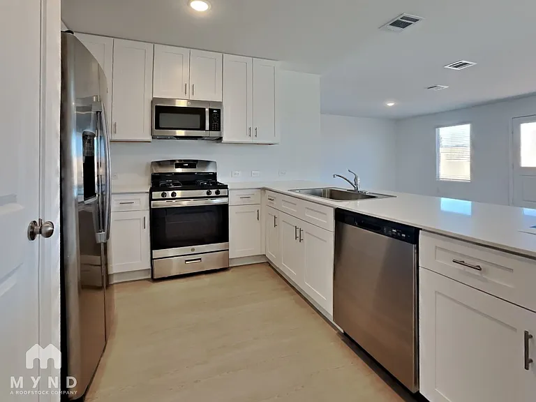 302 Gadwall Ave — Photo 7