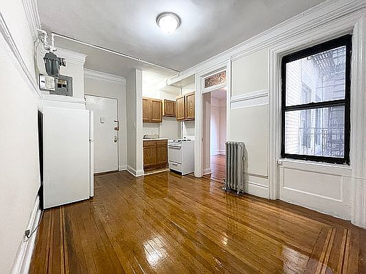 1st image of 55 Tiemann Pl APT 34