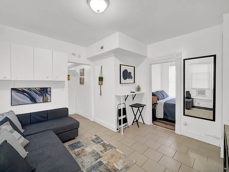 1721 N Kimball Ave #2R — Photo 4