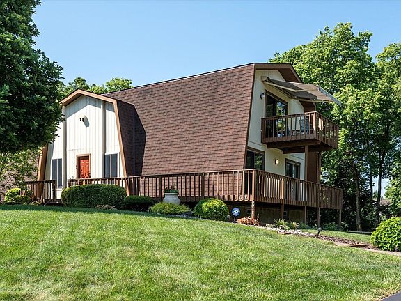 2nd image of 6931 Gail Sue Dr