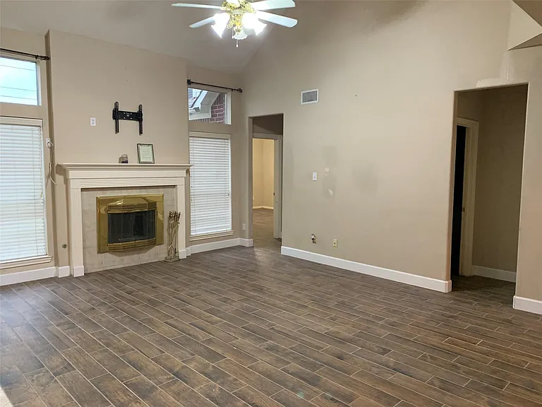 731 Annies Way — Photo 7