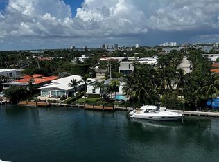 10000 W Bay Harbor Dr #PENTHOUSE 4, Bay Harbor Islands, FL 33154
