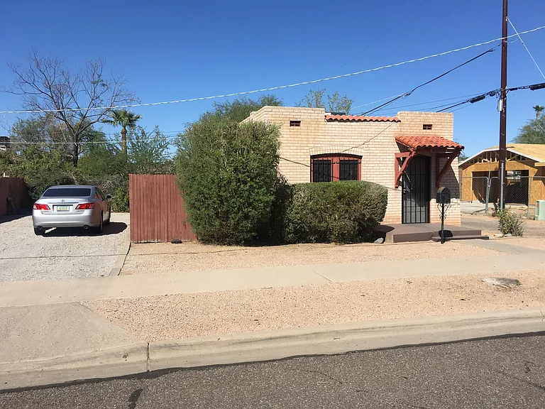 1236 E Monte Vista Rd — Photo 29