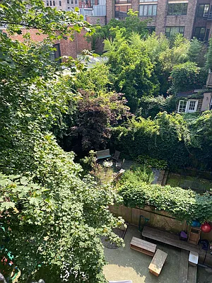 Rented by Douglas Elliman | media 27