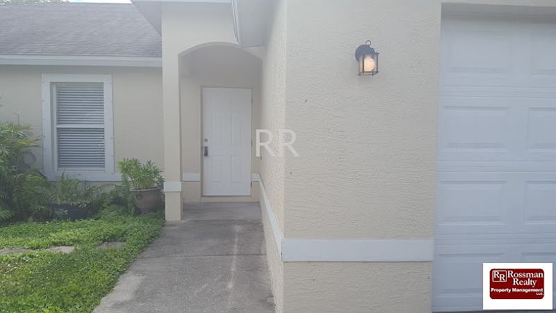 1st image of 22282230 NE 6 St #2228