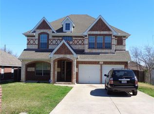 1522 Avenue E, Grand Prairie, TX 75051