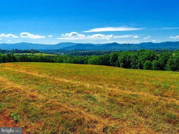6 Shuler Ln, Stanley, VA 22851