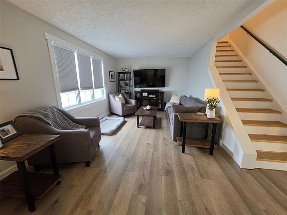 5th image of 13 Dunfield Street