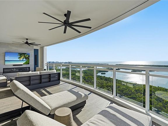 3rd image of 13945 Old Coast RD #1906