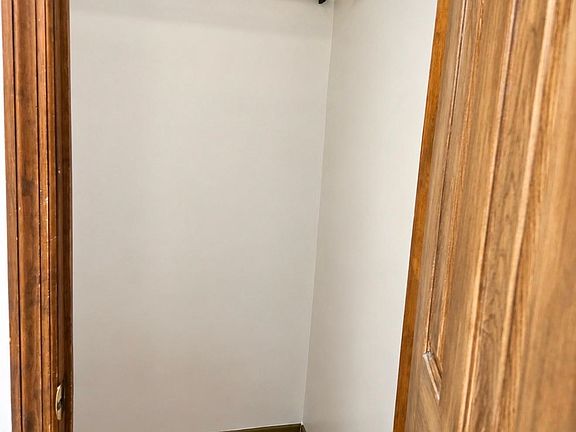5th image of 260 Broadway APT 2A