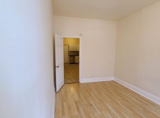122 Hutton St APT 2L, Jersey City, NJ 07307